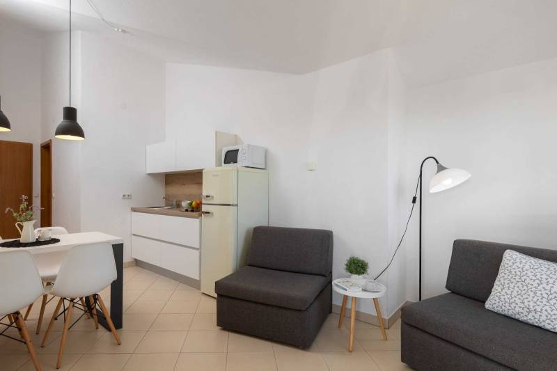 Apartment Arausa mit Pool VIII Šibenik