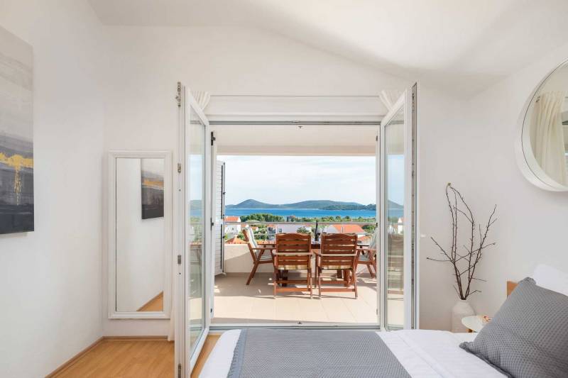 Apartment Arausa mit Pool VIII Šibenik