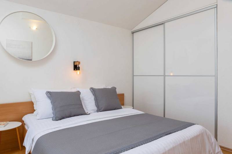Apartment Arausa mit Pool VIII Šibenik