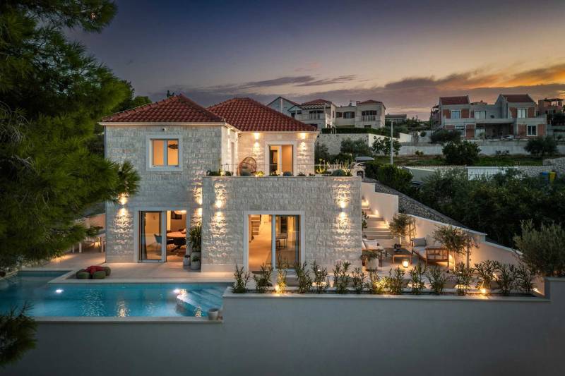Villa Petra Stella with Pool