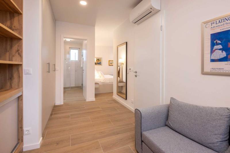 Vila Mila M s Bazenom na Plaži Trogir