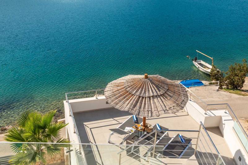 Vila Mila M s Bazenom na Plaži Trogir