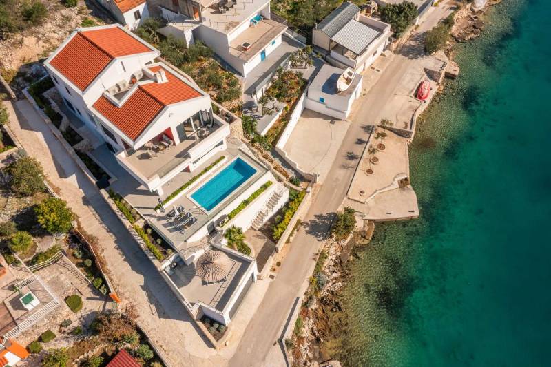 Vila Mila M s Bazenom na Plaži Trogir