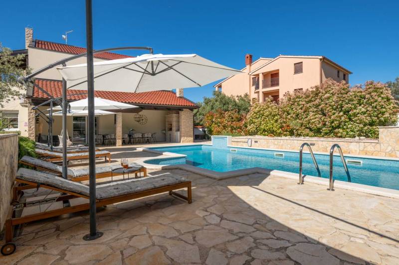 Villa My Valentine mit Pool Pula
