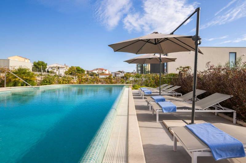 Luxusvilla Skyfall mit Pool Primošten