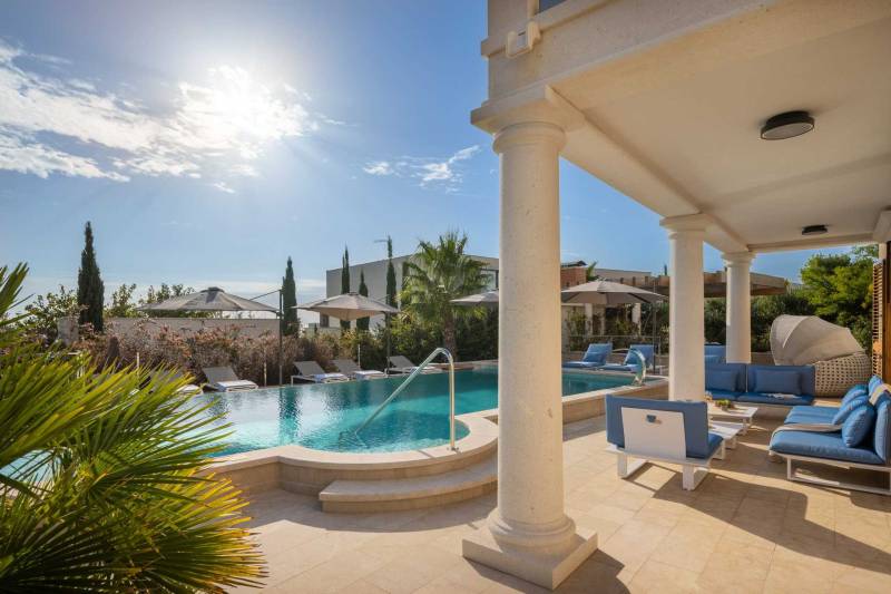 Luxusvilla Skyfall mit Pool Primošten