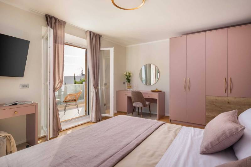Luxusvilla Skyfall mit Pool Primošten