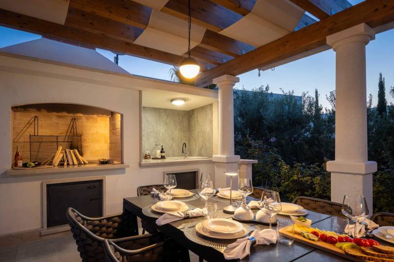 Luxusvilla Skyfall mit Pool Primošten