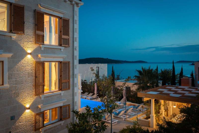 Luxusvilla Skyfall mit Pool Primošten
