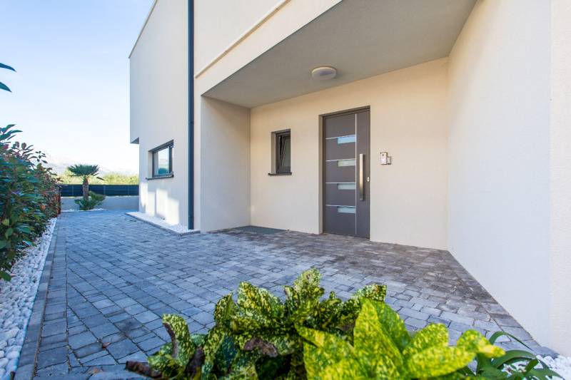 Vila Atlantis na Plaži s Bazenom Trogir