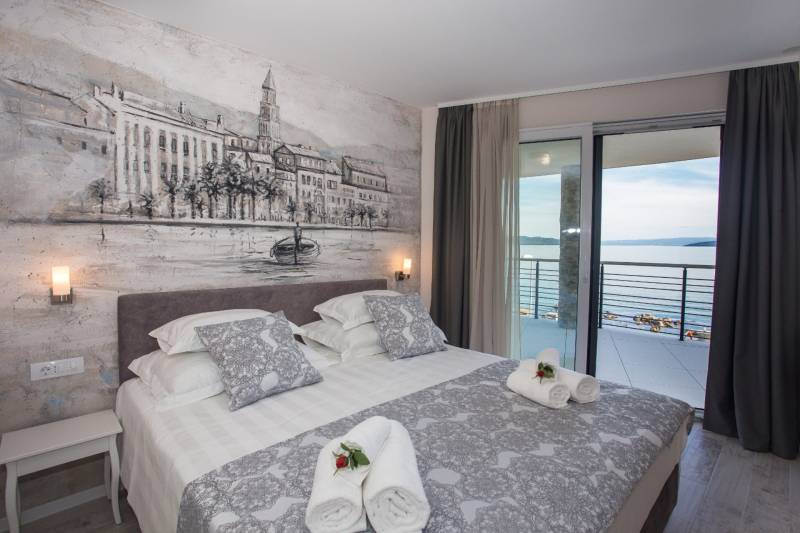 Vila Atlantis na Plaži s Bazenom Trogir
