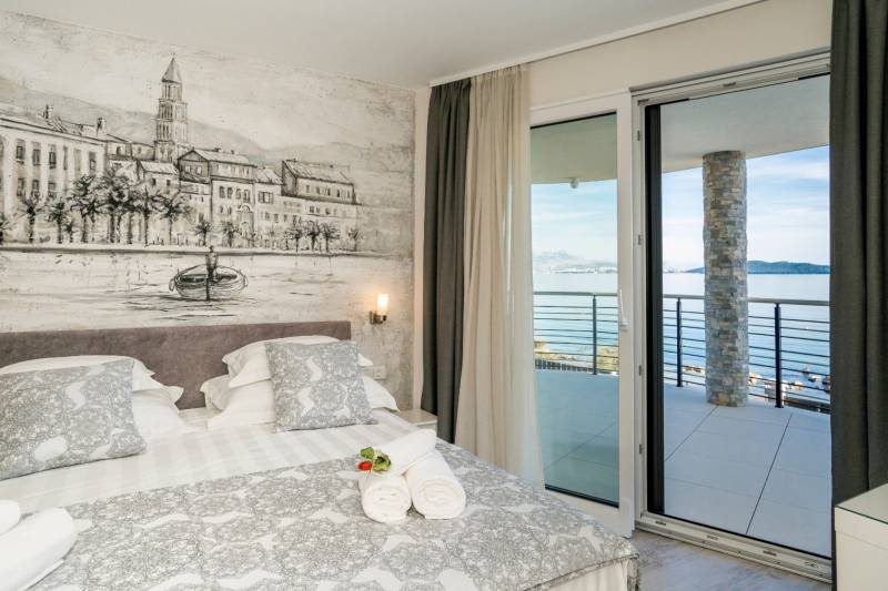 Vila Atlantis na Plaži s Bazenom Trogir