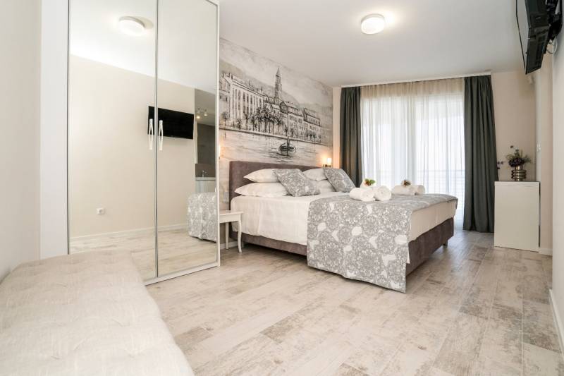 Vila Atlantis na Plaži s Bazenom Trogir