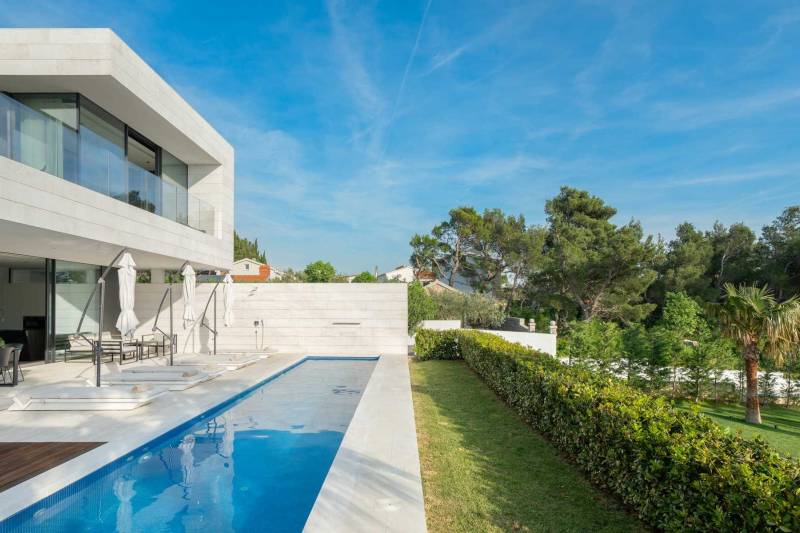 Luksusowa Willa Spectre z Basenem Zadar