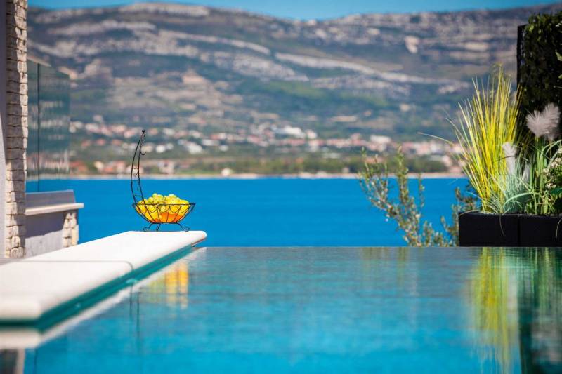 Villa Arbanessa mit beheiztem Pool Trogir