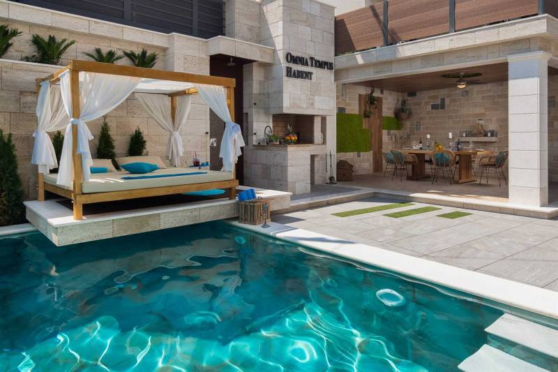 Villa Arbanessa mit beheiztem Pool Trogir