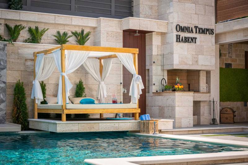 Villa Arbanessa mit beheiztem Pool Trogir
