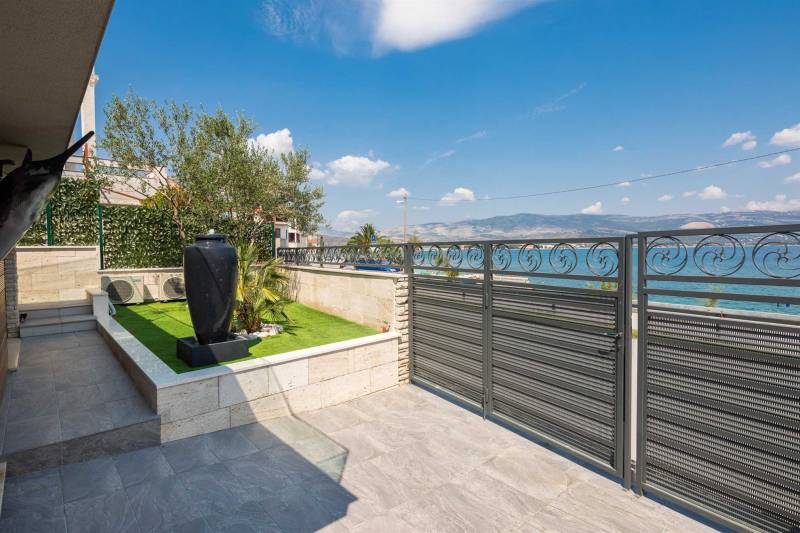 Villa Arbanessa mit beheiztem Pool Trogir
