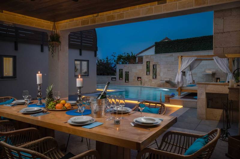 Villa Arbanessa mit beheiztem Pool Trogir
