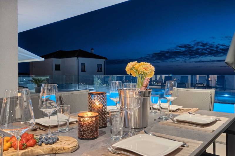 Villa Surfline mit Pool Primošten