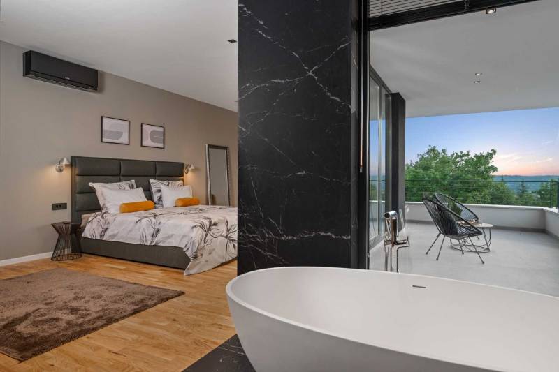 Luxury Villa Sylva with Pool Motovun