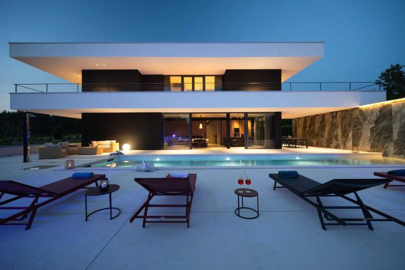 Luxury Villa Sylva with Pool Motovun