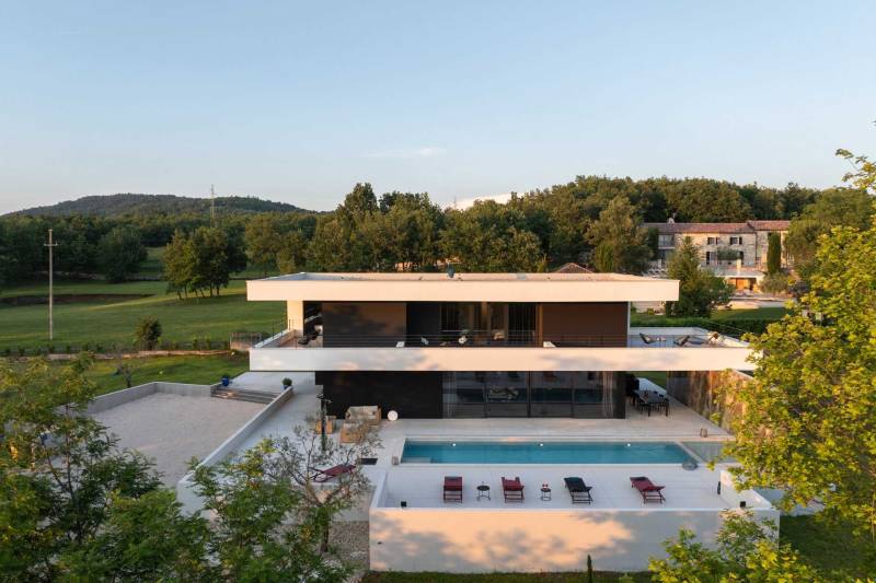 Luxury Villa Sylva with Pool Motovun