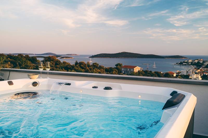 Willa Regina Azzurra z Basenem Trogir