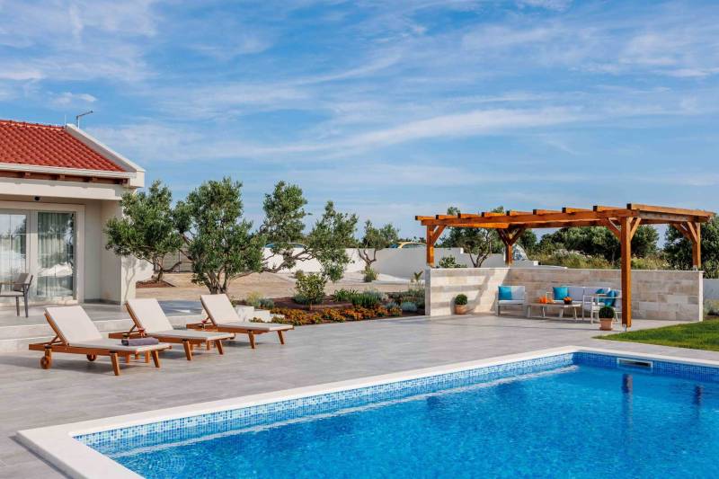 Villa Volare with Pool Primošten