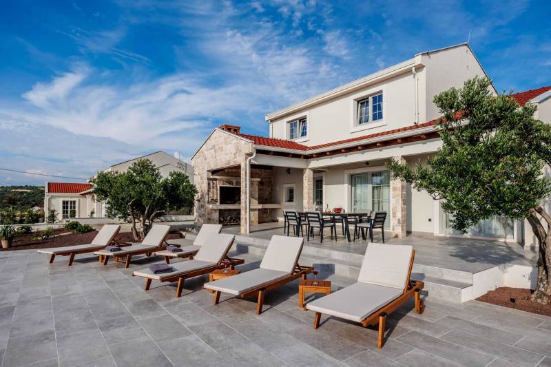 Villa Volare with Pool Primošten