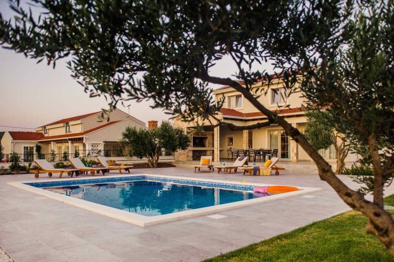 Villa Volare with Pool Primošten