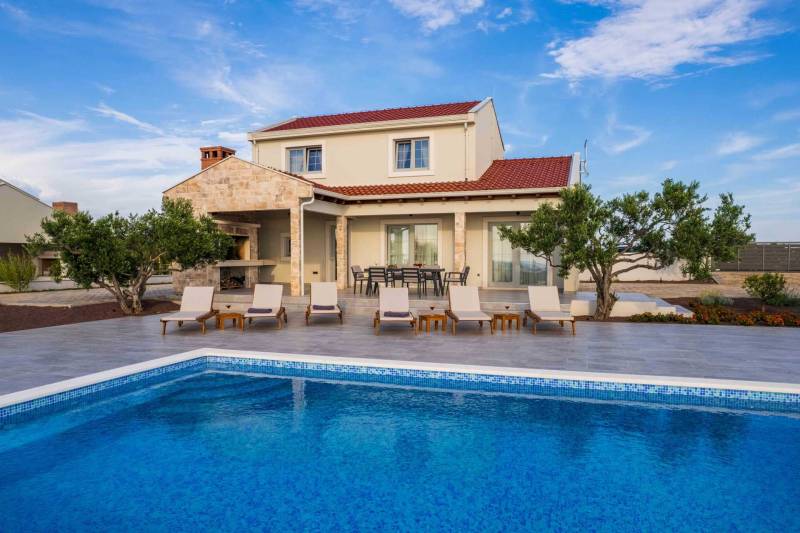Villa Volare with Pool Primošten