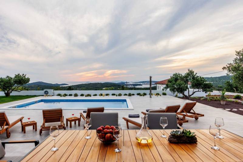 Villa Volare with Pool Primošten