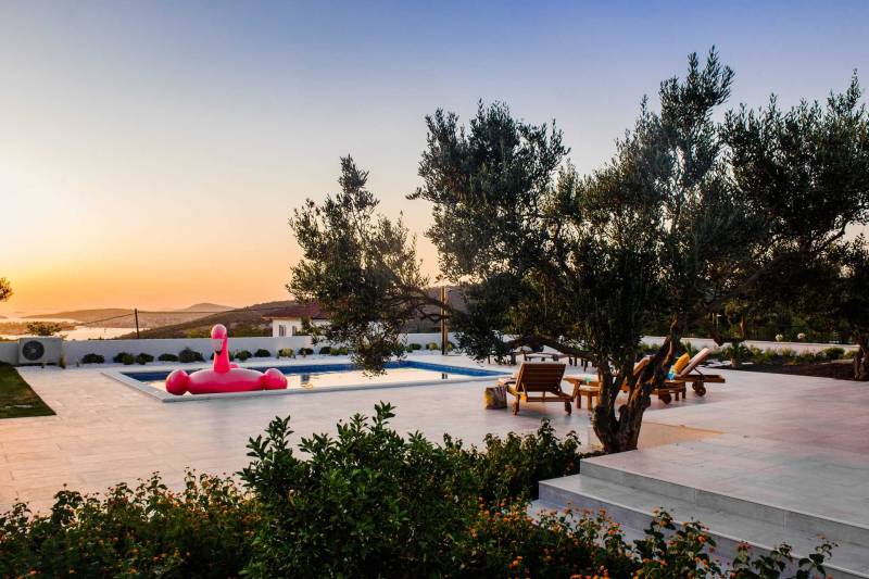 Villa Volare with Pool Primošten