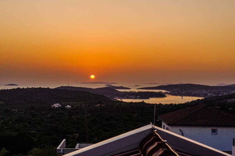 Villa Volare with Pool Primošten