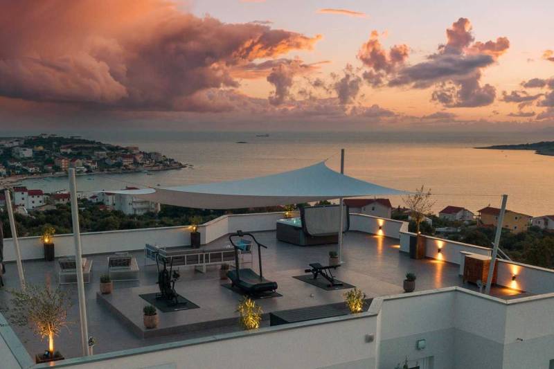 Vila Regina Bianca s Bazenom Trogir