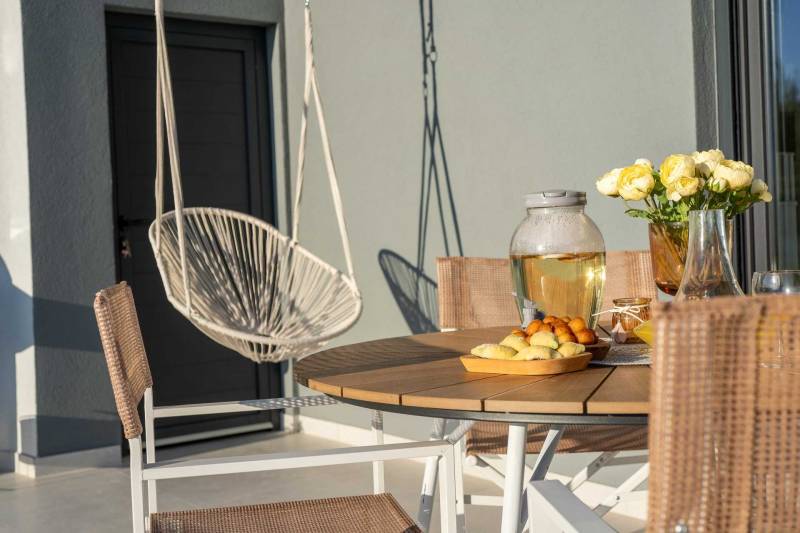 Villa Naaria mit Pool Split