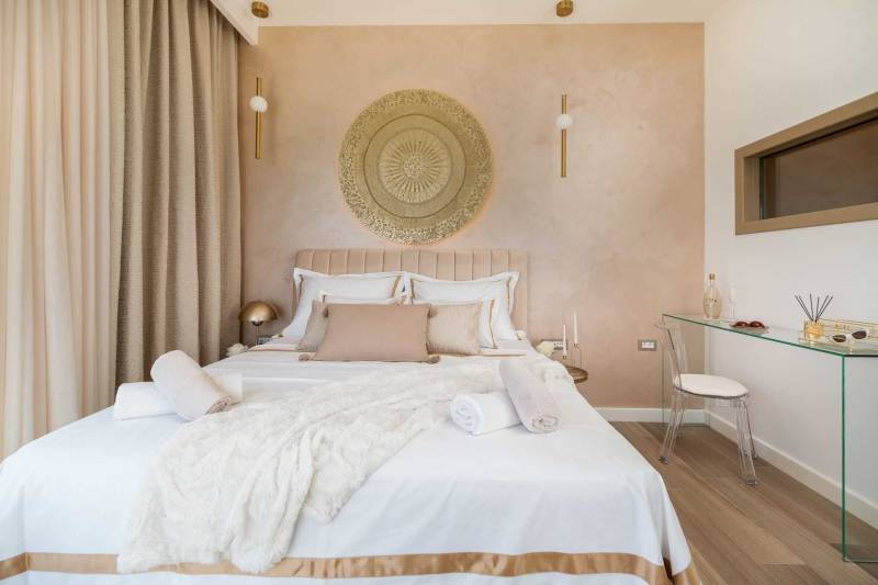 Villa Naaria mit Pool Split