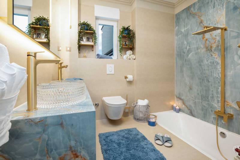 Villa Naaria mit Pool Split
