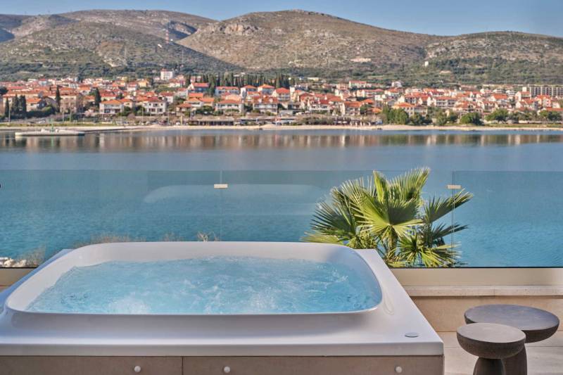 Luksusowa Willa Lunea z Basenem VII Trogir