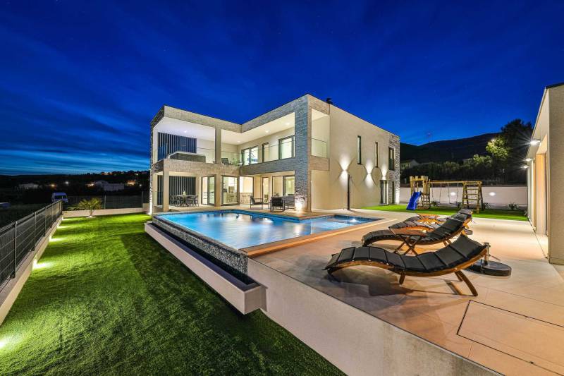 Villa Solencia with Pool