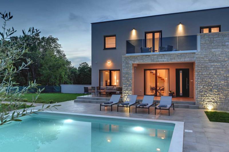 Villa Modesta with Pool Pula