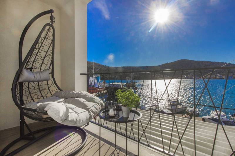 Willa Vela Aurea przy plaży z basenem Trogir