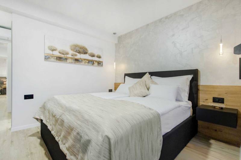 Willa Vela Aurea przy plaży z basenem Trogir