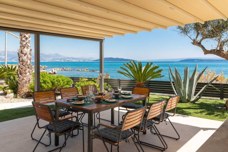 Strandvilla Tota med Basseng Trogir
