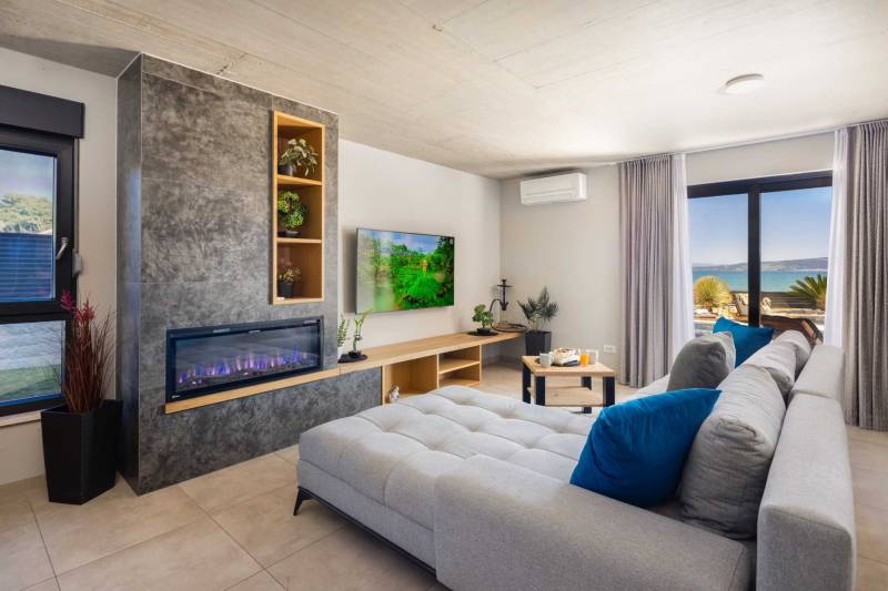 Strandvilla Tota med Basseng Trogir
