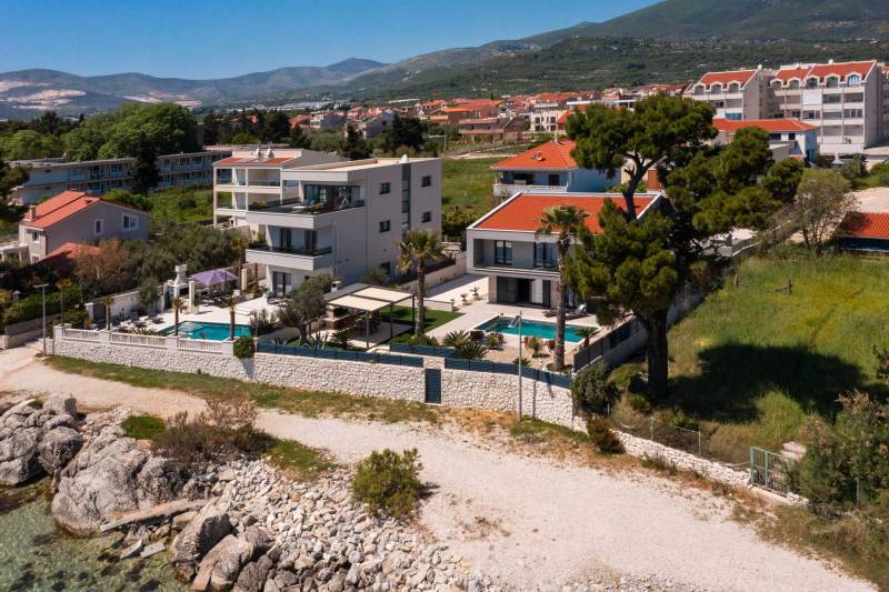 Strandvilla Tota med Basseng Trogir