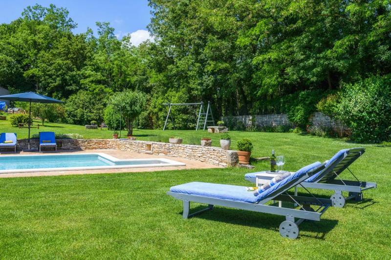 Holiday Home Green Escape with Pool Pula