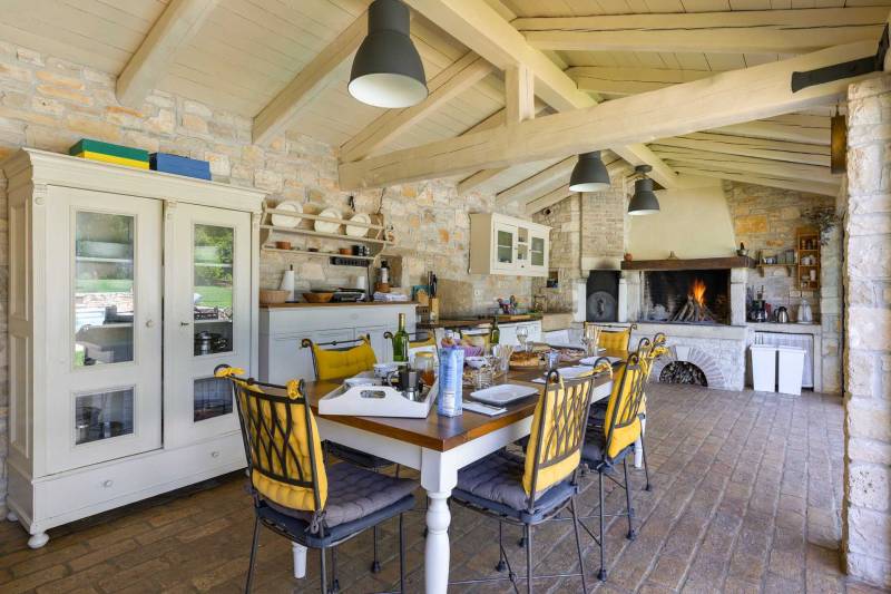 Holiday Home Green Escape with Pool Pula