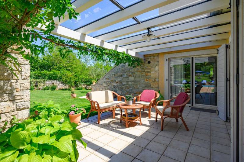 Holiday Home Green Escape with Pool Pula